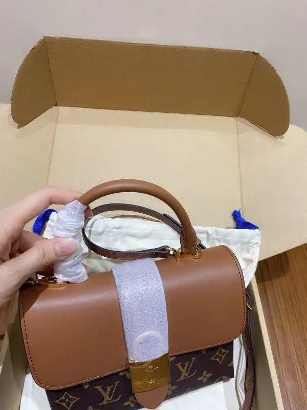 Affordable LOUIS VUITTON LOCKY BB