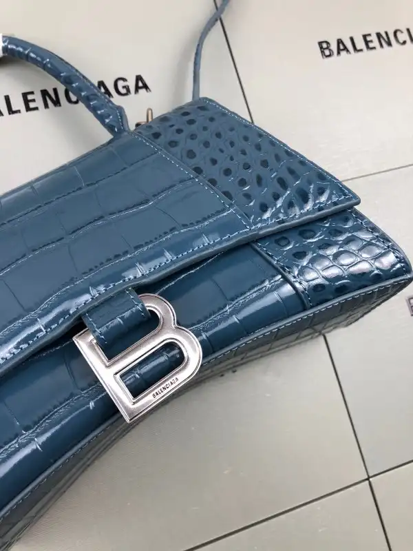 Yupoo bagsoffer BALENCIAGA HOURGLASS