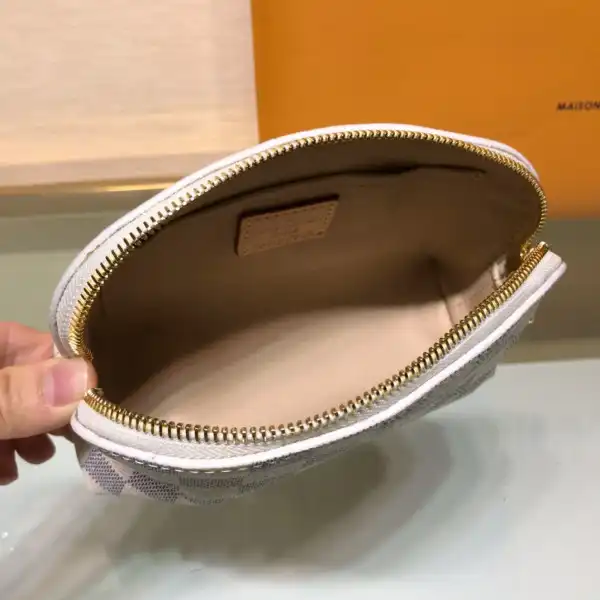 Aaa replica ru LOUIS VUITTON COSMETIC POUCH