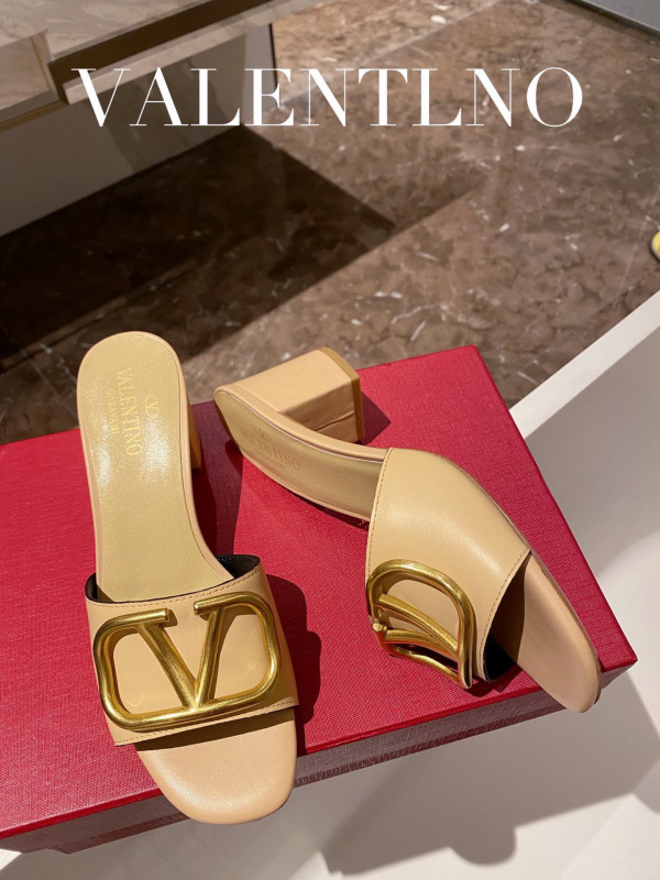 HOT SALE VALENTINO VLOGO SIGNATURE SLIDE SANDAL