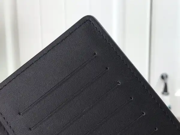 Cheap LOUIS VUITTON BRAZZA WALLET