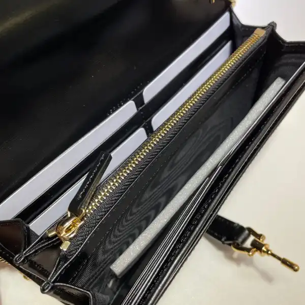 Yupoo bagsoffer GUCCI Jackie 1961 chain wallet