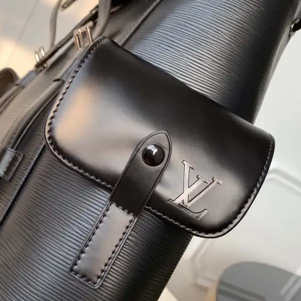 First Bag Ru LOUIS VUITTON CHRISTOPHER PM