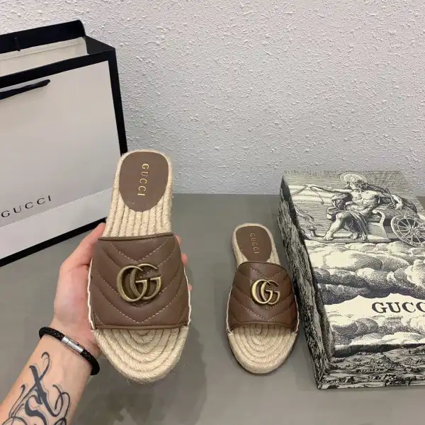 Yupoo bagsoffer GUCCI Leather espadrille sandal