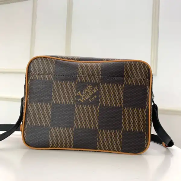 Frstbag ru LOUIS VUITTON NANO AMAZONE MESSENGER