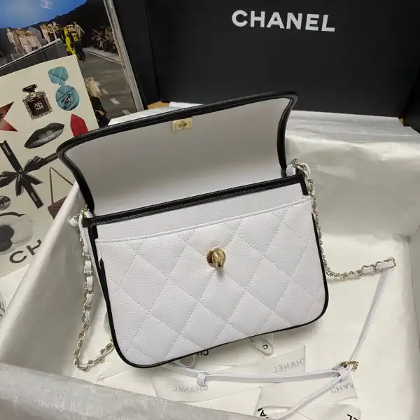 CHANEL SMALL MESSENGER BAG