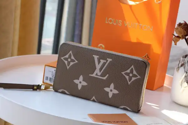 Frstbag ru LOUIS VUITTON ZIPPY WALLET