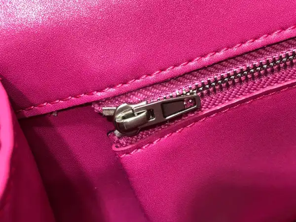 First bag ru BALENCIAGA HOURGLASS