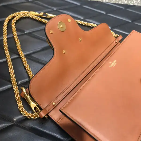 VALENTINO LOCÒ CALFSKIN SHOULDER BAG