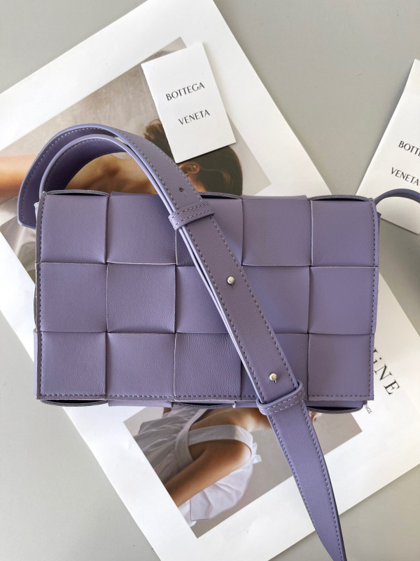 HOT SALE BOTTEGA VENETA CASSETTE