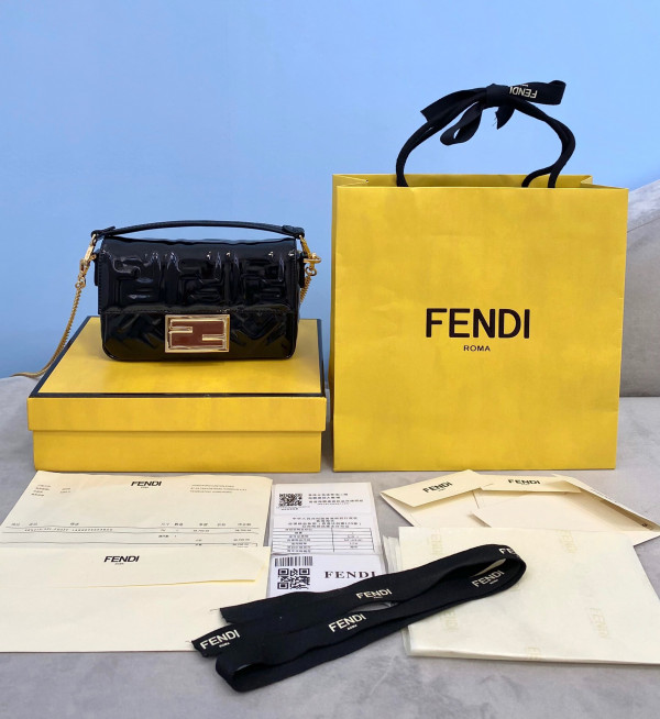 HOT SALE FENDI BAGUETTE MINI