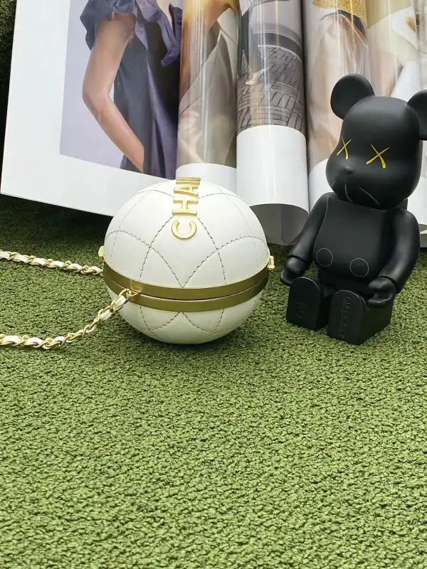 CHANEL SPHERE MINAUDIERE