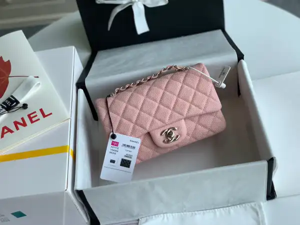 CHANEL FLAP BAG 20CM