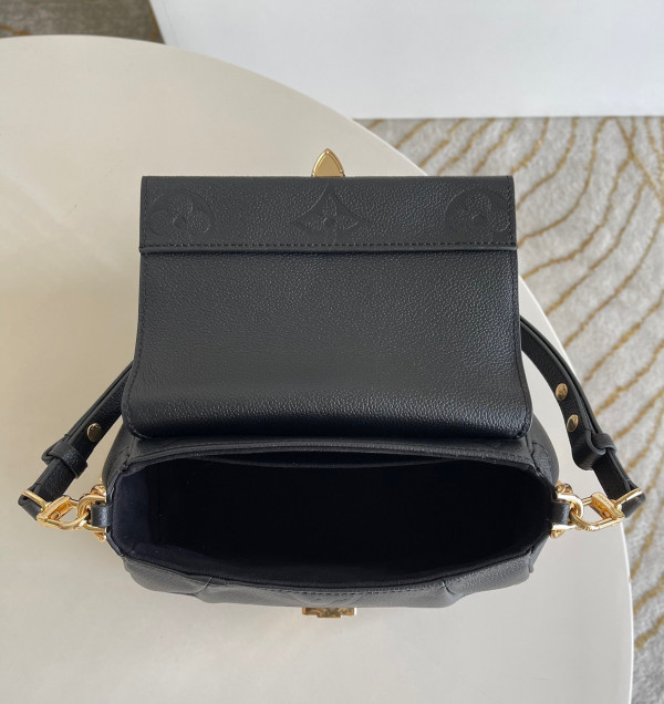 HOT SALE LOUIS VUITTON FAVORITE