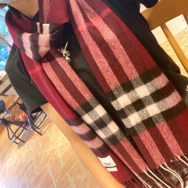 HOT SALE Burberry Check Cashmere Scarf