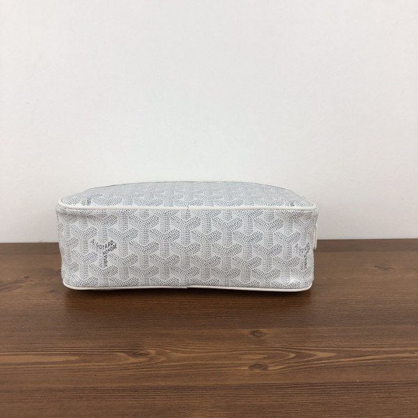 GOYARD CAPVERT BAG