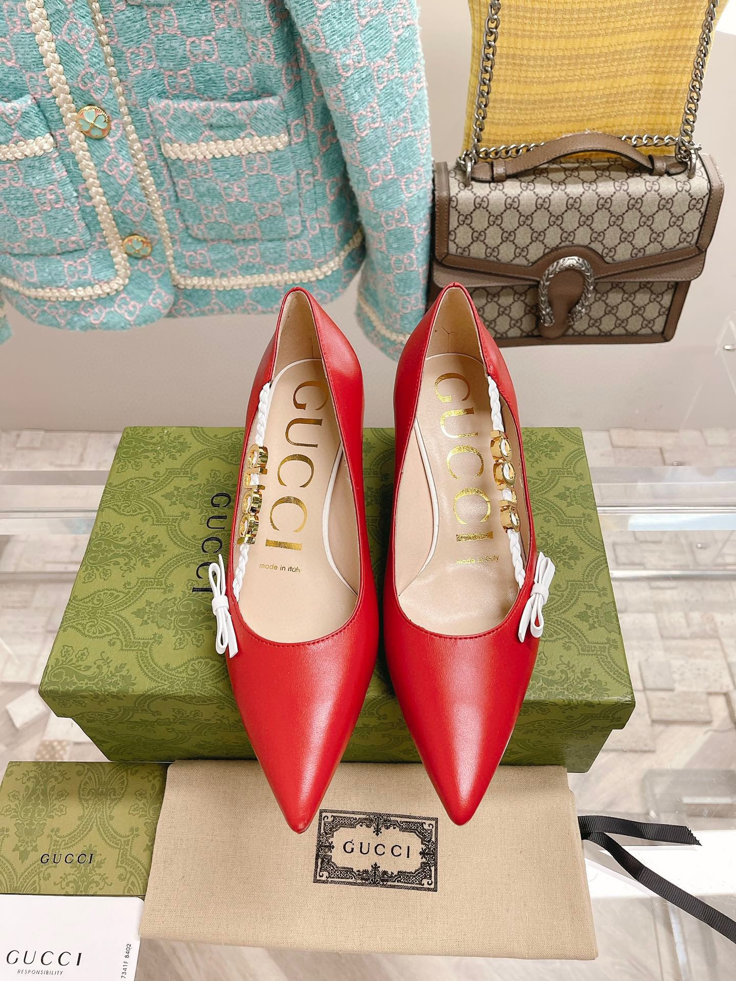 HOT SALE GUCCI Women's pump with 'GUCCI'