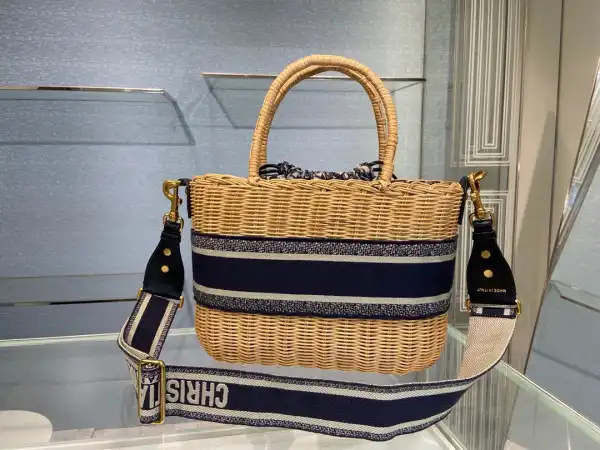 Frstbag ru DIRO WICKER BASKET BAG