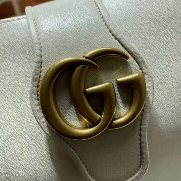 GUCCI Medium tote with Double G