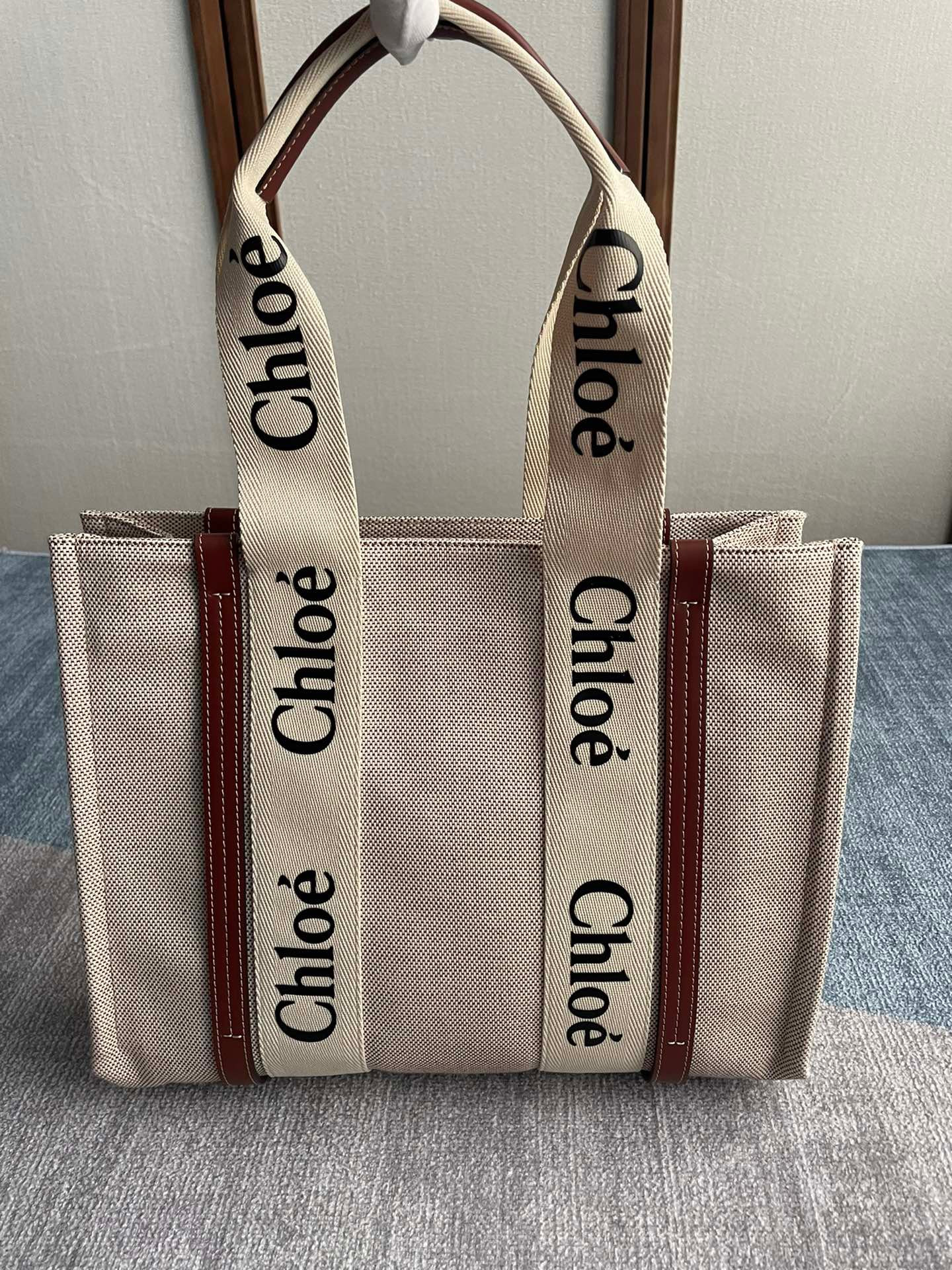 HOT SALE CHLOÉ MEDIUM WOODY TOTE BAG