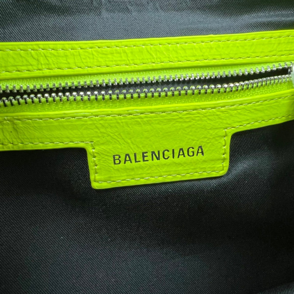 HOT SALE BALENCIAGA WOMEN'S LE CAGOLE SMALL SHOULDER BAG