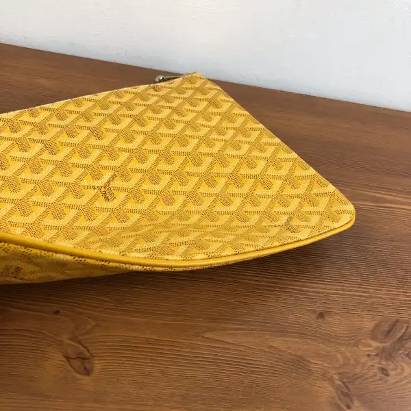 GOYARD SENAT POUCH