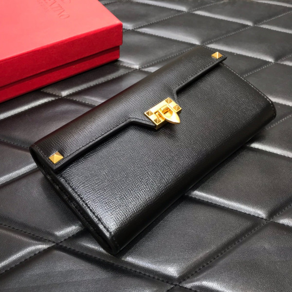 HOT SALE VALENTINO ROCKSTUD WALLET