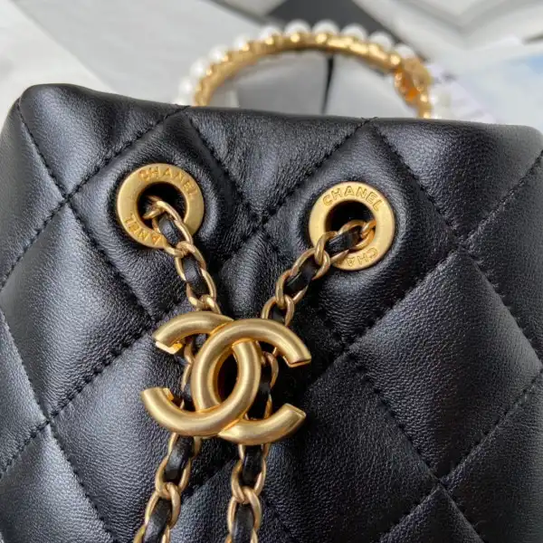 CHANEL BUCKET BAG