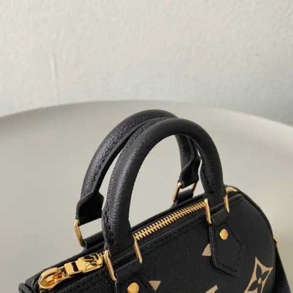 Frstbag ru LOUIS VUITTON NANO SPEEDY