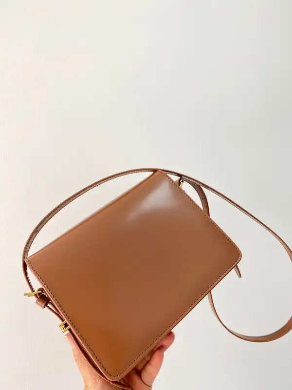 BURBERRY Small Leather Grace Bag