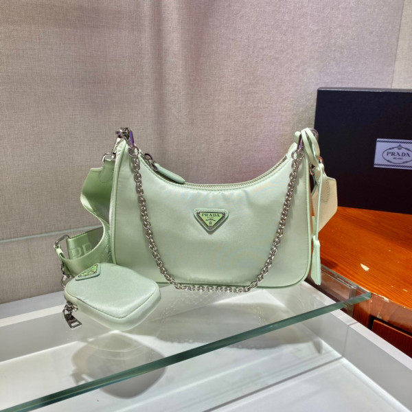 HOT SALE Prada Re-Edition 2005 nylon shoulder bag