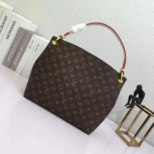 Frstbag ru Louis Vuitton GRACEFUL PM