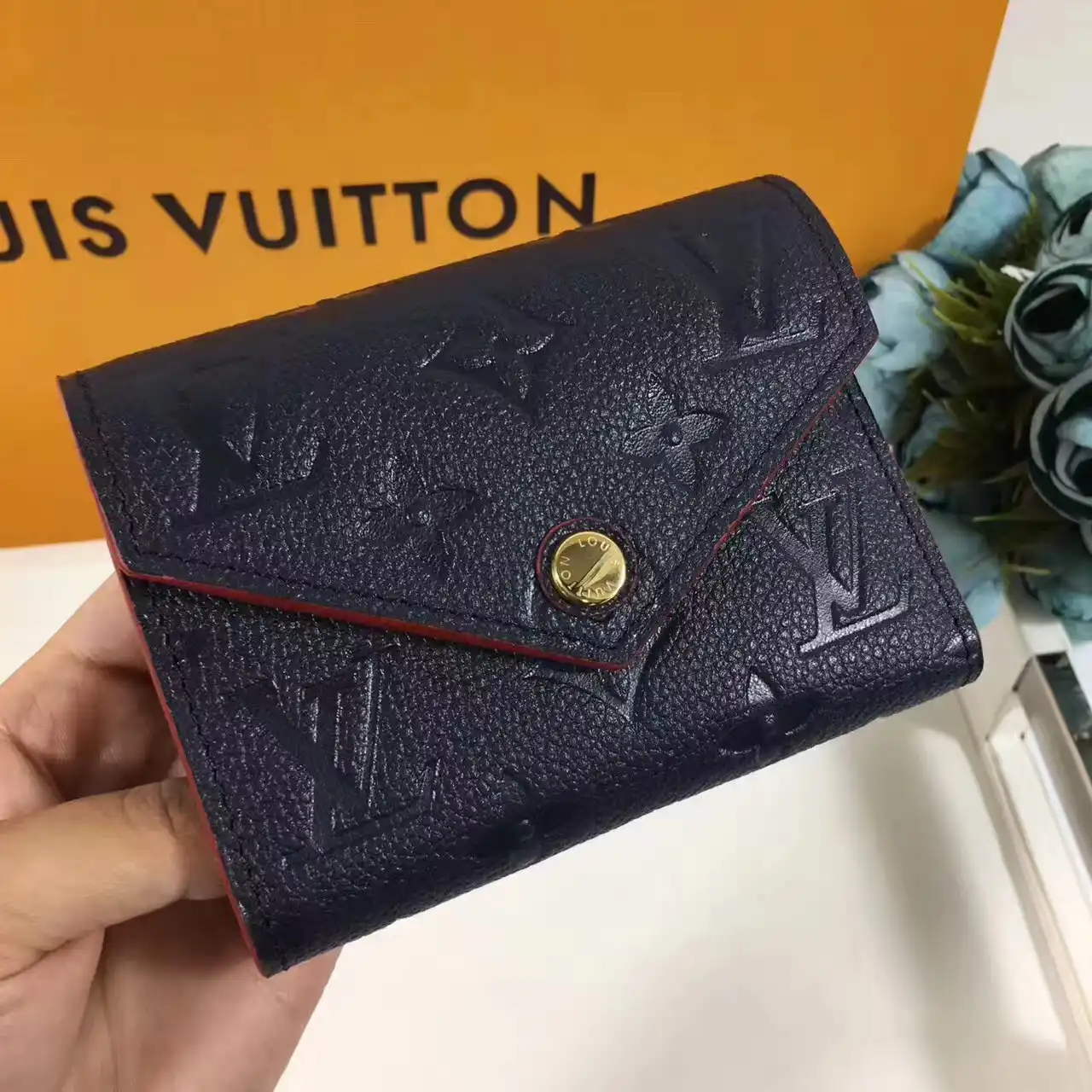 Frstbag ru Louis Vuitton Victorine wallet