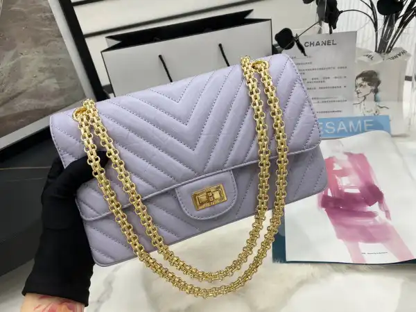 First bag ru CHANEL  FLAP BAG