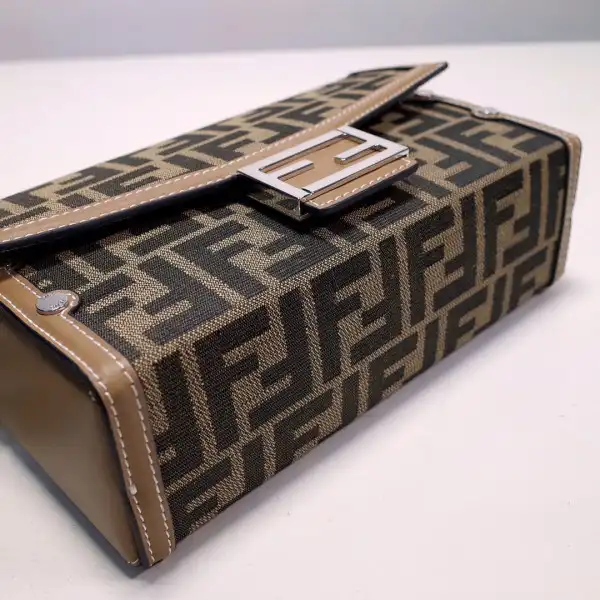 FENDI BAGUETTE SOFT TRUNK