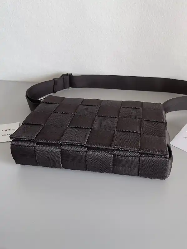 BOTTEGA VENETA CASSETTE Webbing