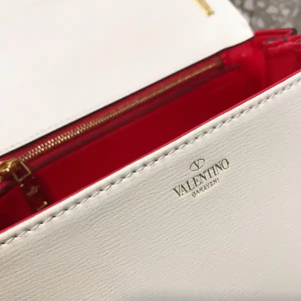 Valentino STUD SIGN SHOULDER BAG