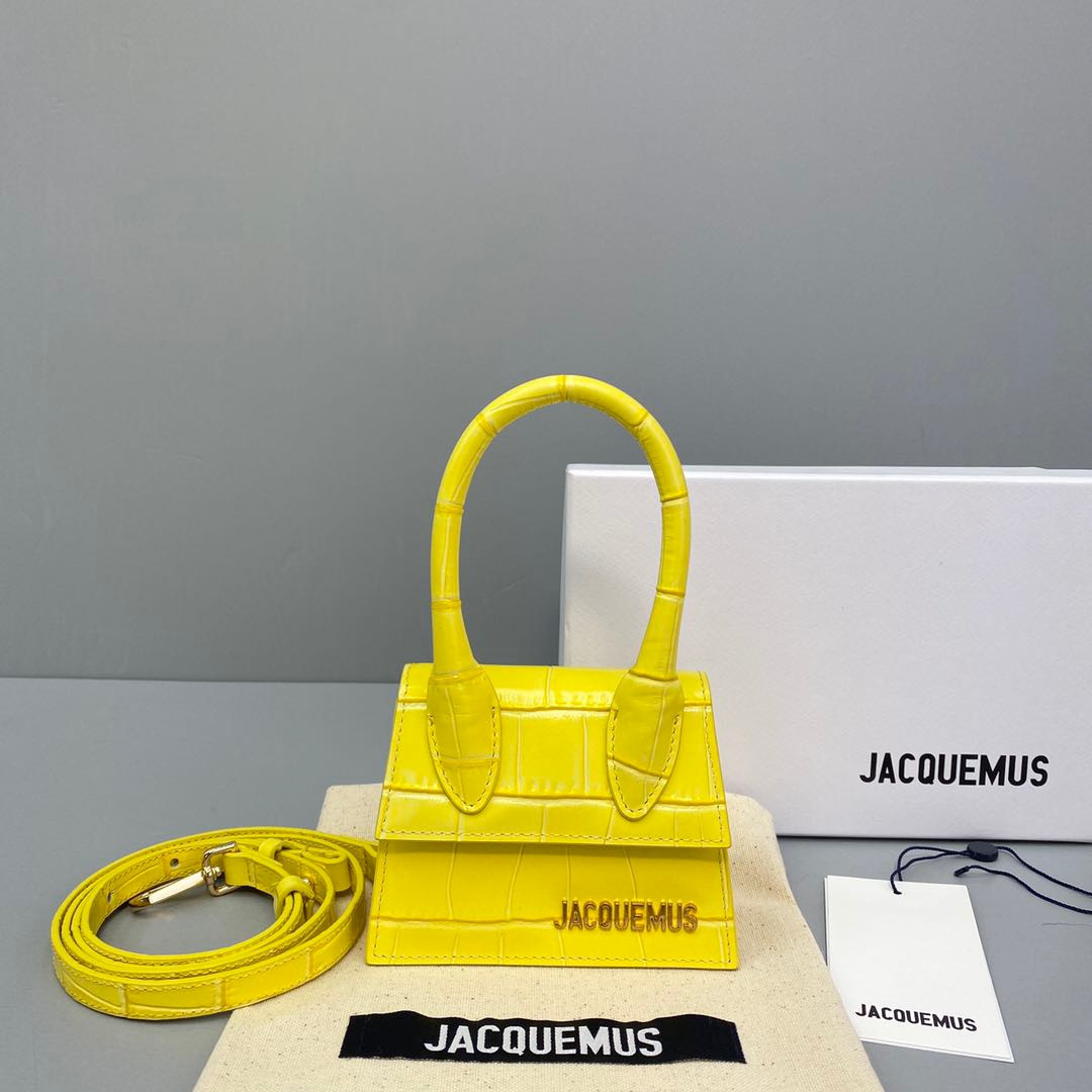 HOT SALE JACQUEMUS Le Chiquito Mini Bag