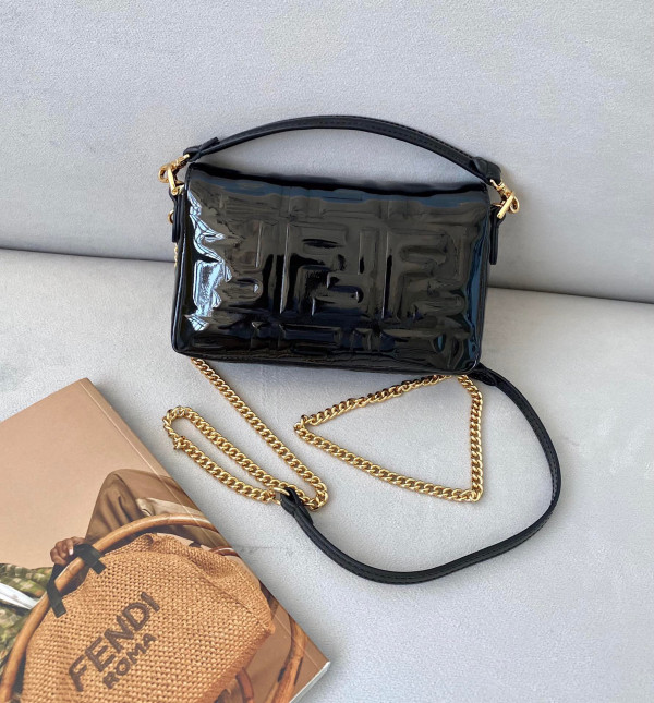 HOT SALE FENDI BAGUETTE MINI