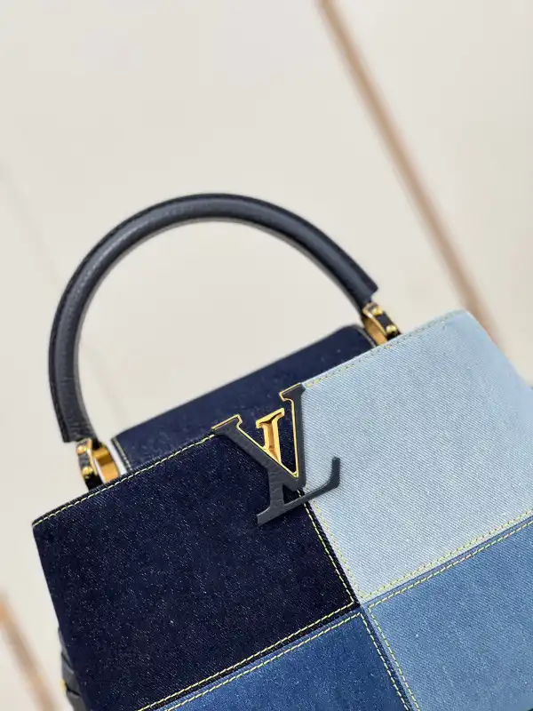 LOUIS VUITTON CAPUCINES MM