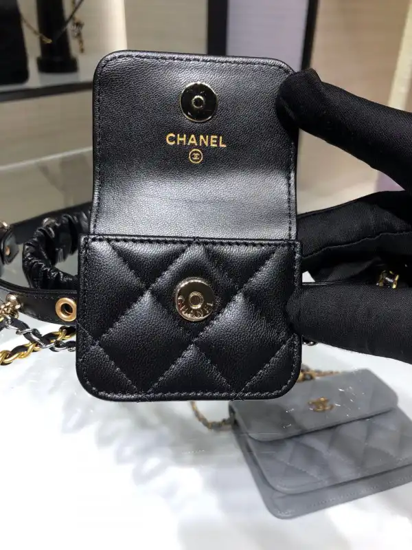 CHANEL AIRPODS CASE