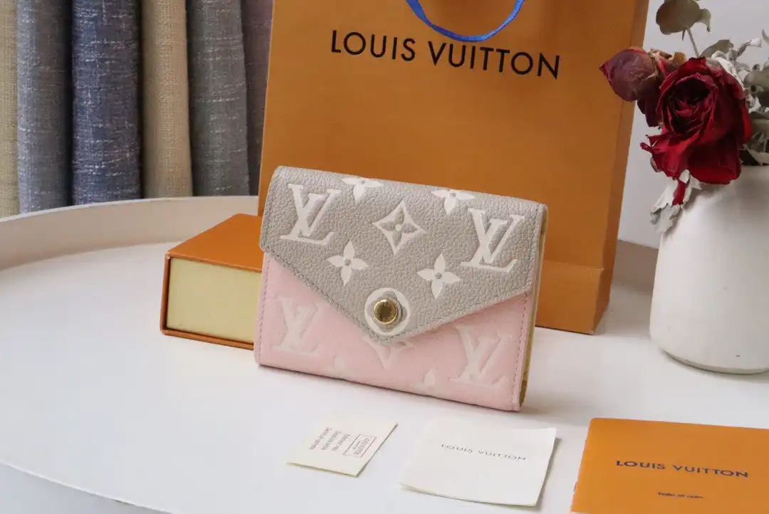 TO Louis Vuitton VICTORINE Wallet