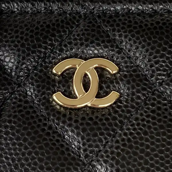 Firstbag Ru CHANEL SMALL VANITY WITH CHAIN