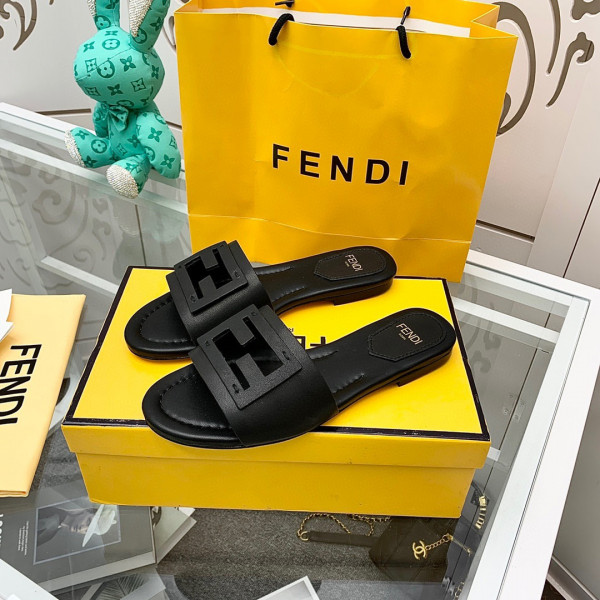 HOT SALE Fendi Signature