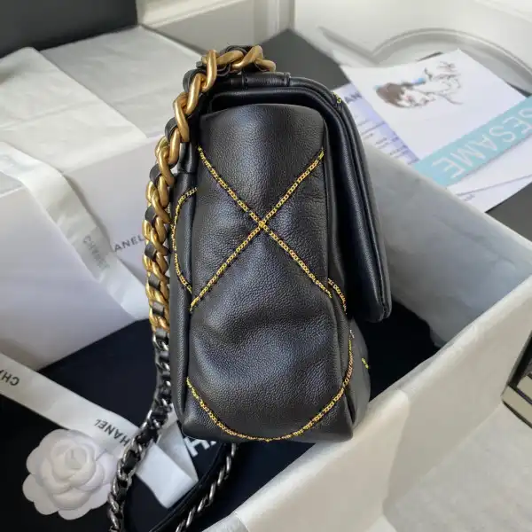 Yupoo bagsoffer CL 19 FLAP BAG