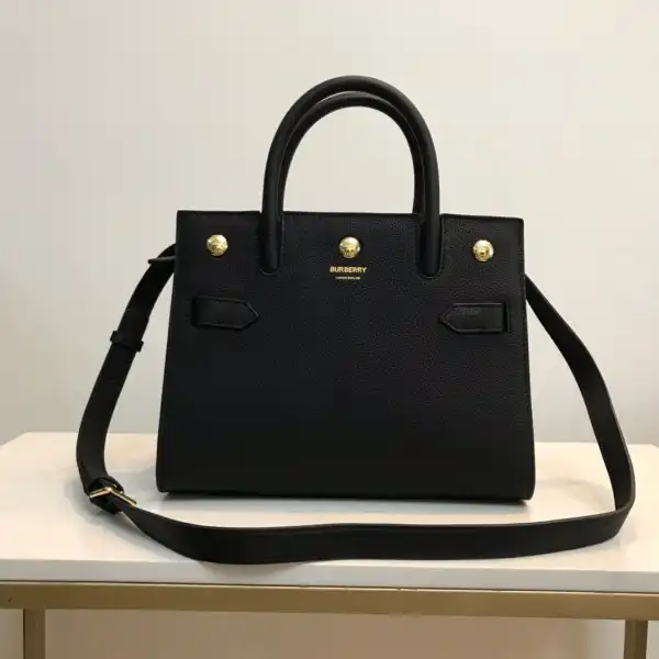 First bag ru BURBERRY Mini Leather Title Bag