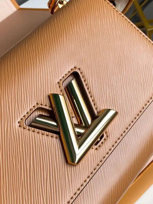 LOUIS VUITTON TWIST MM