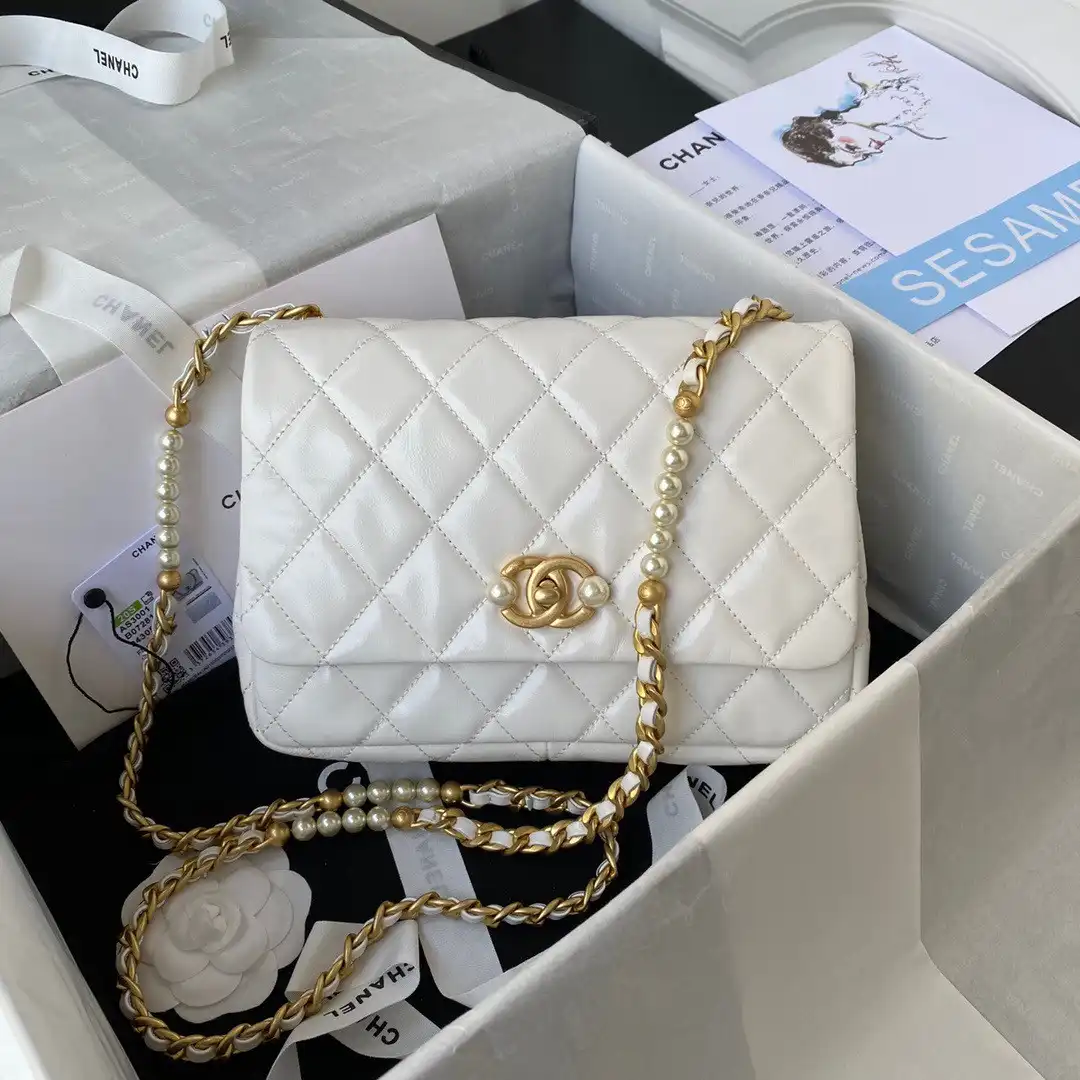 First bag ru CHANEL FLAP BAG