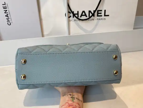 CHANEL HANDLE BAG