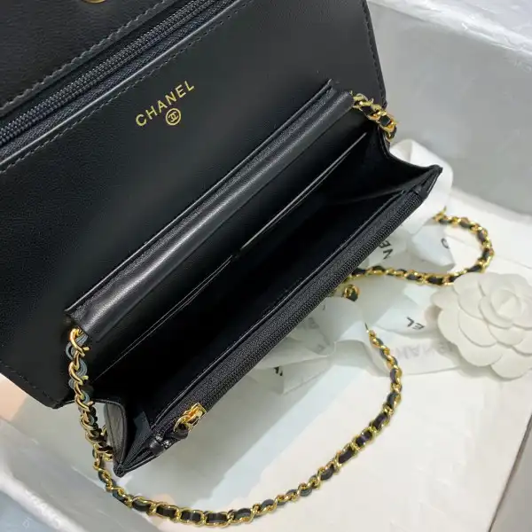 CHANEL WALLET